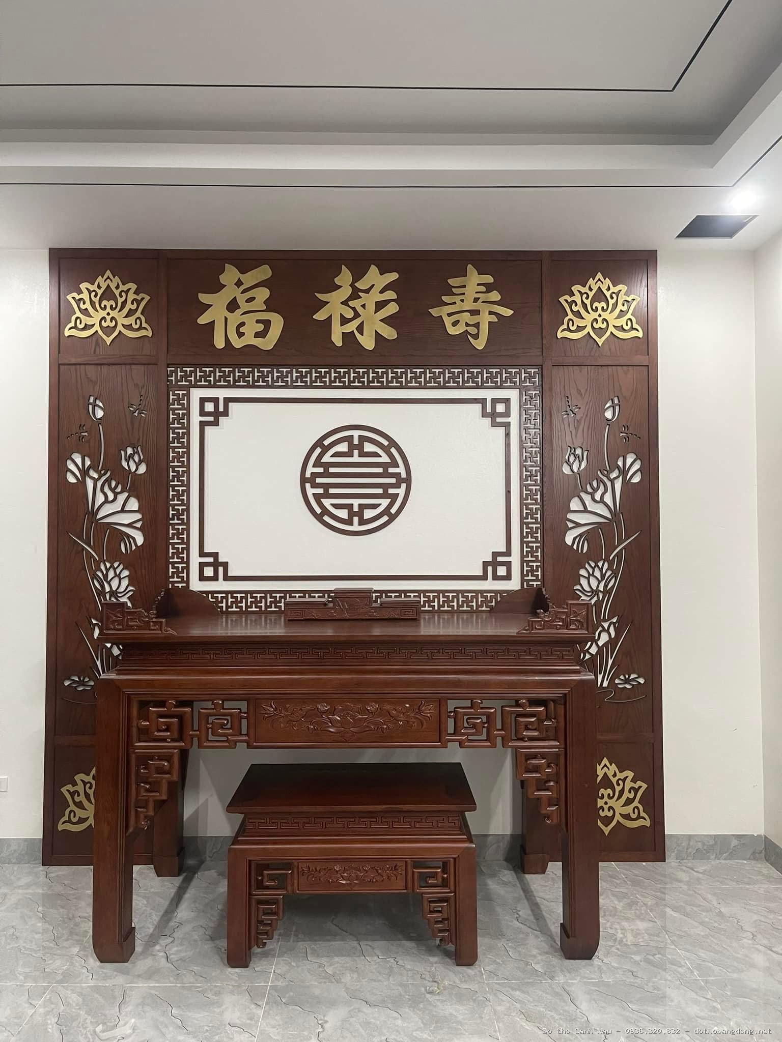 Bàn thờ Gia Tiên đẹp gỗ Gụ mẫu HT-661 tại Thanh Xuân - Đồ thờ Sơn Vũ