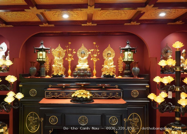 Bàn Thờ Gỗ Đẹp Triện Sen Thiếp Vàng BT60 tại Đống Đa - Bàn thờ Canh Nậu