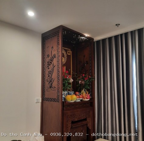 Combor phòng thờ tạo điểm nhấn sang trọng cho căn phòng bạn tại Hoàng Mai - Bàn thờ Canh Nậu